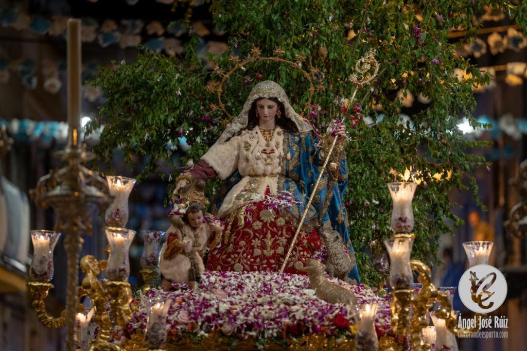 Nieves de Olivares acompañará a La Pastora de&nbsp;Capuchinos