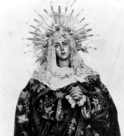 La Virgen de las Aguas saldrá con las manos entrelazadas en su extraordinaria