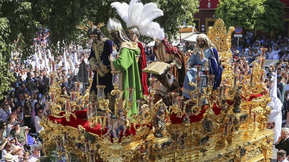 Virgen de los Reyes acompañará a San Gonzalo en el Santo Entierro Grande